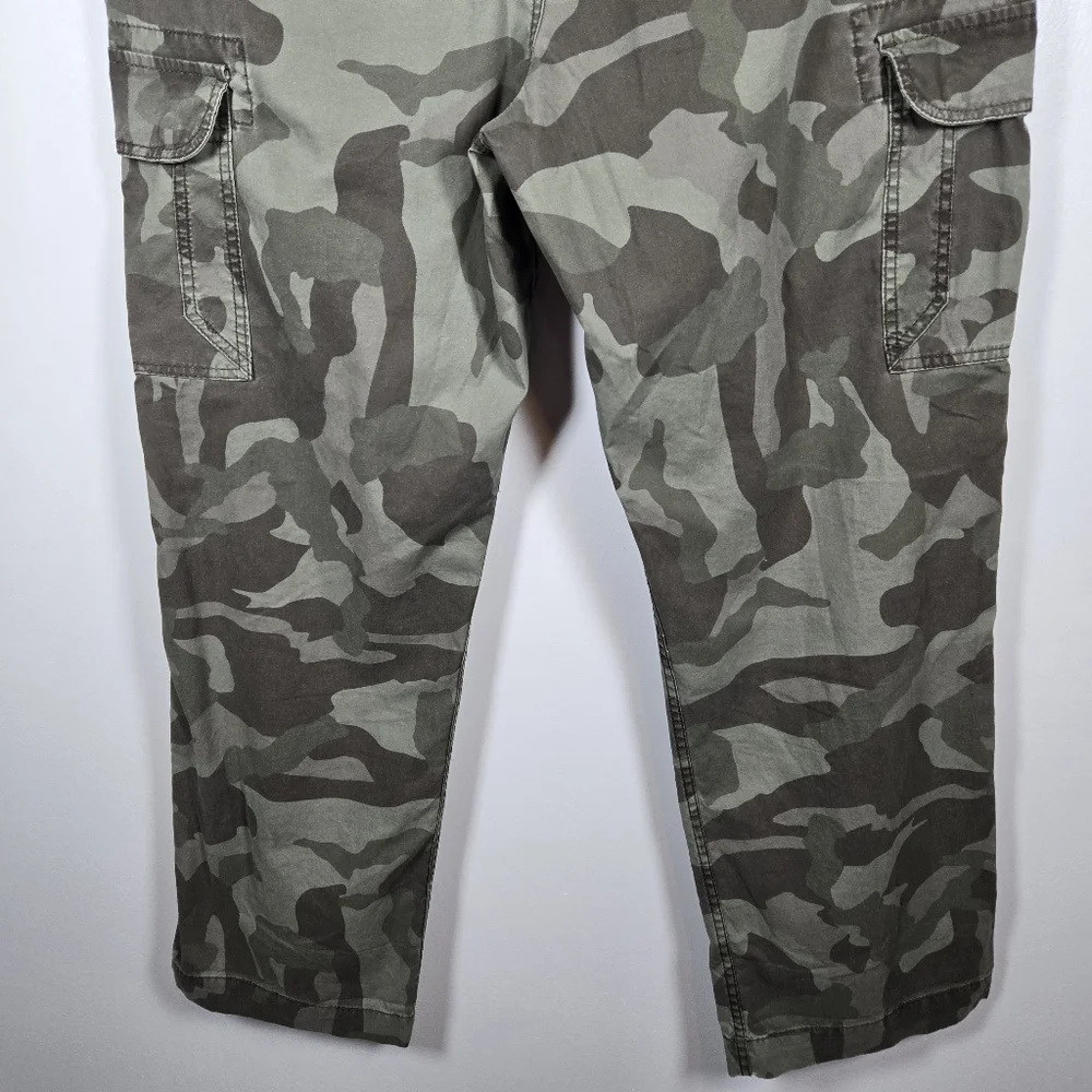 Urban Pipeline Green Camo Cargo Pants Mens Size 38